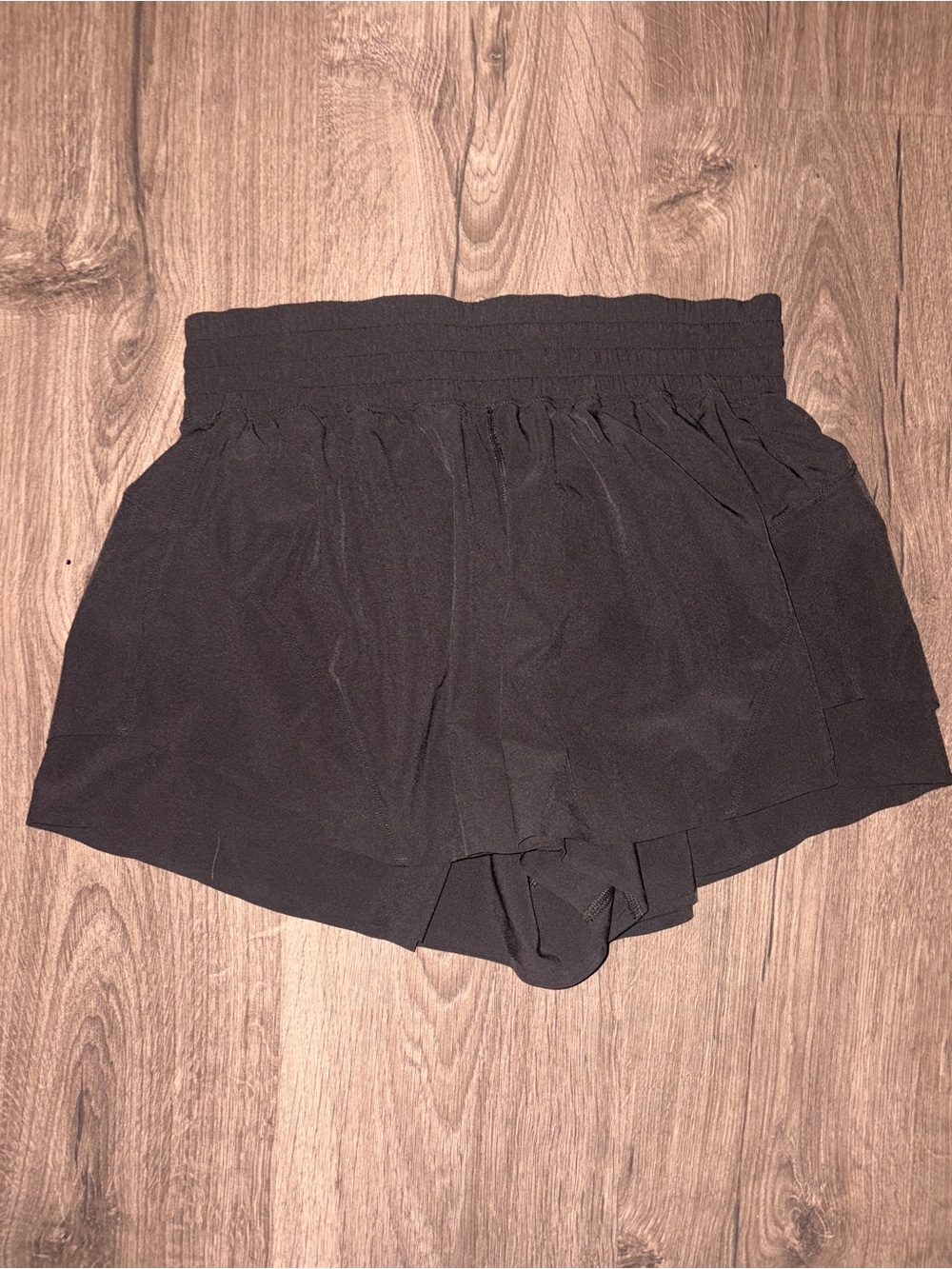 lululemon athletica Black Smocked-Waist Athletic Shorts- shake it out shorts - Picture 5 of 6